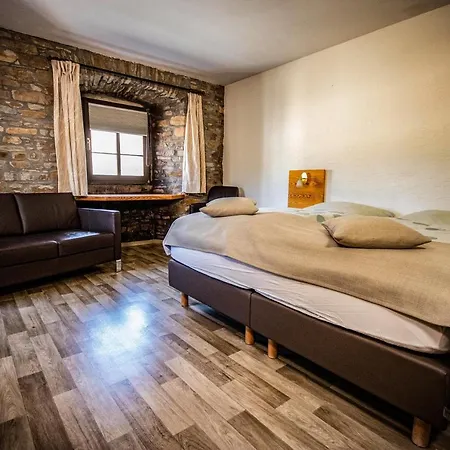 Schmiede 3* Schoenberg