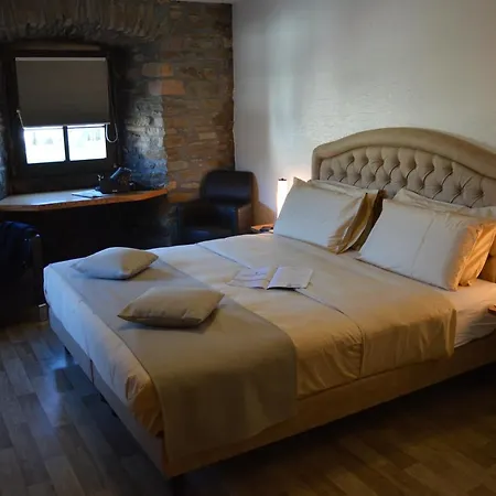 فندق Schmiede 3*